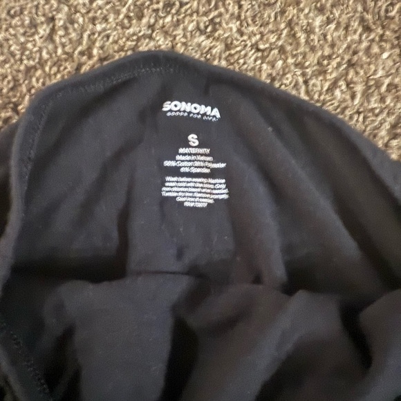 Sonoma Black Maternity Leggings - Picture 3 of 3